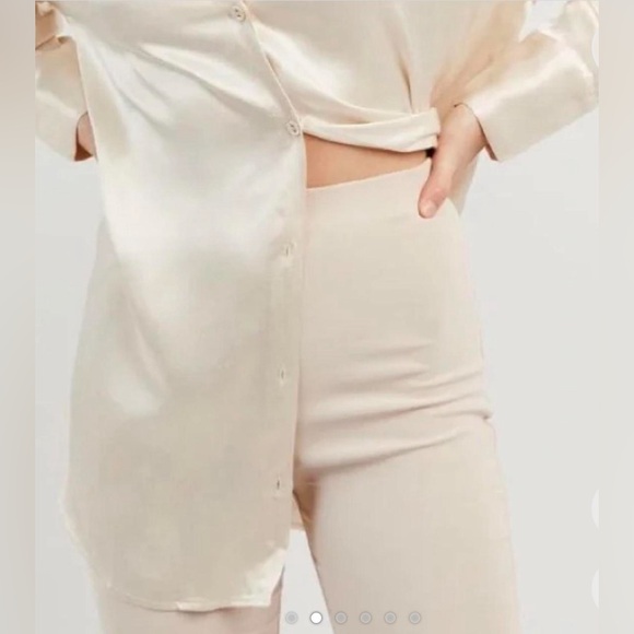 Dissh Hicks Crepe Flare Pant - Picture 2 of 5